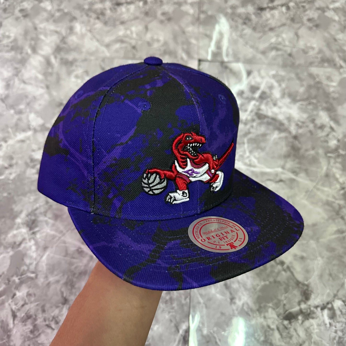 Gorro Raptors M&N