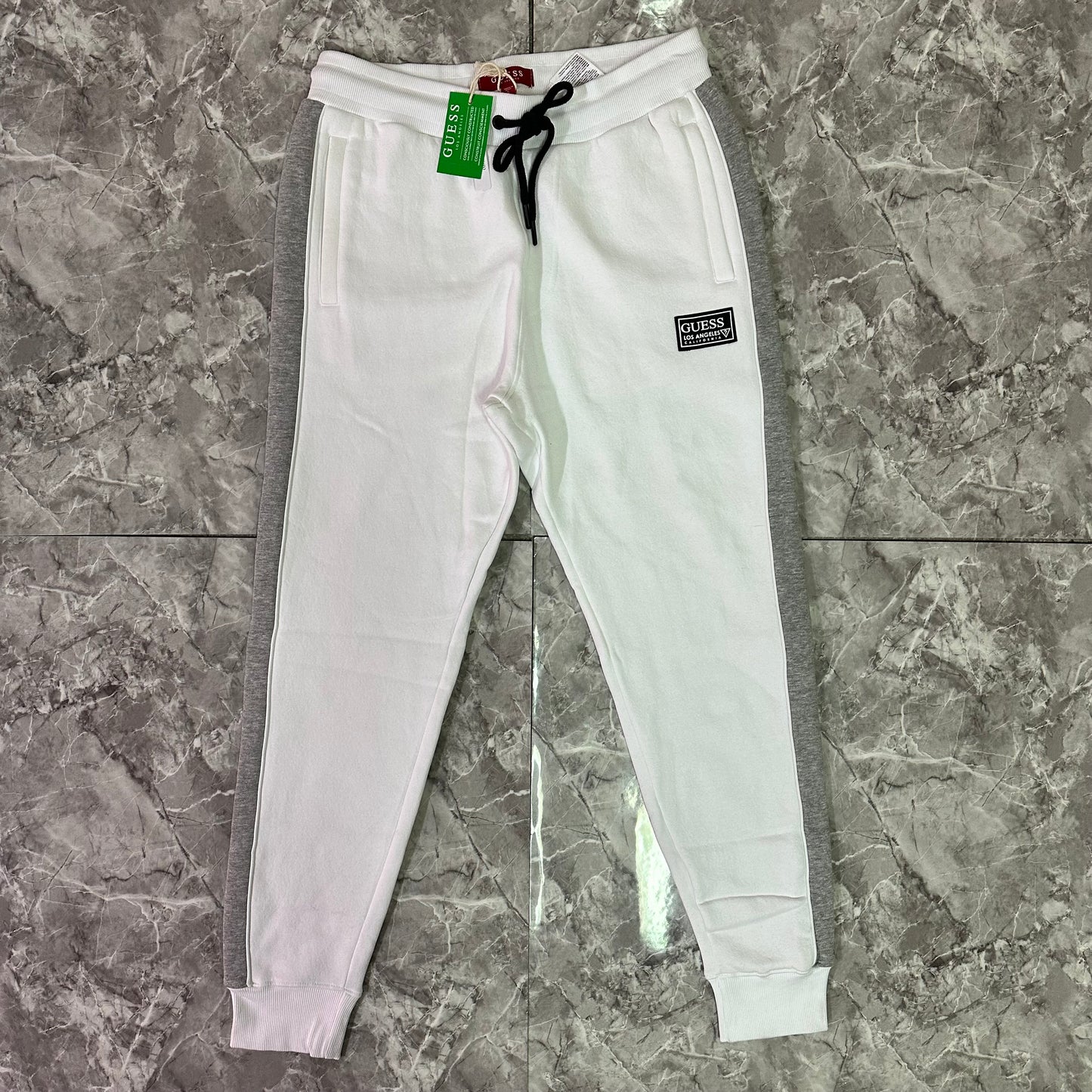 Conjunto Guess