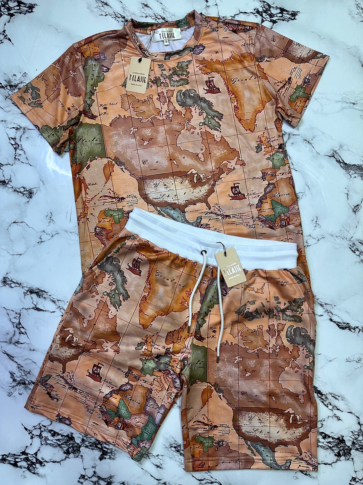 Conjunto Alviero Martini 1ra Classe