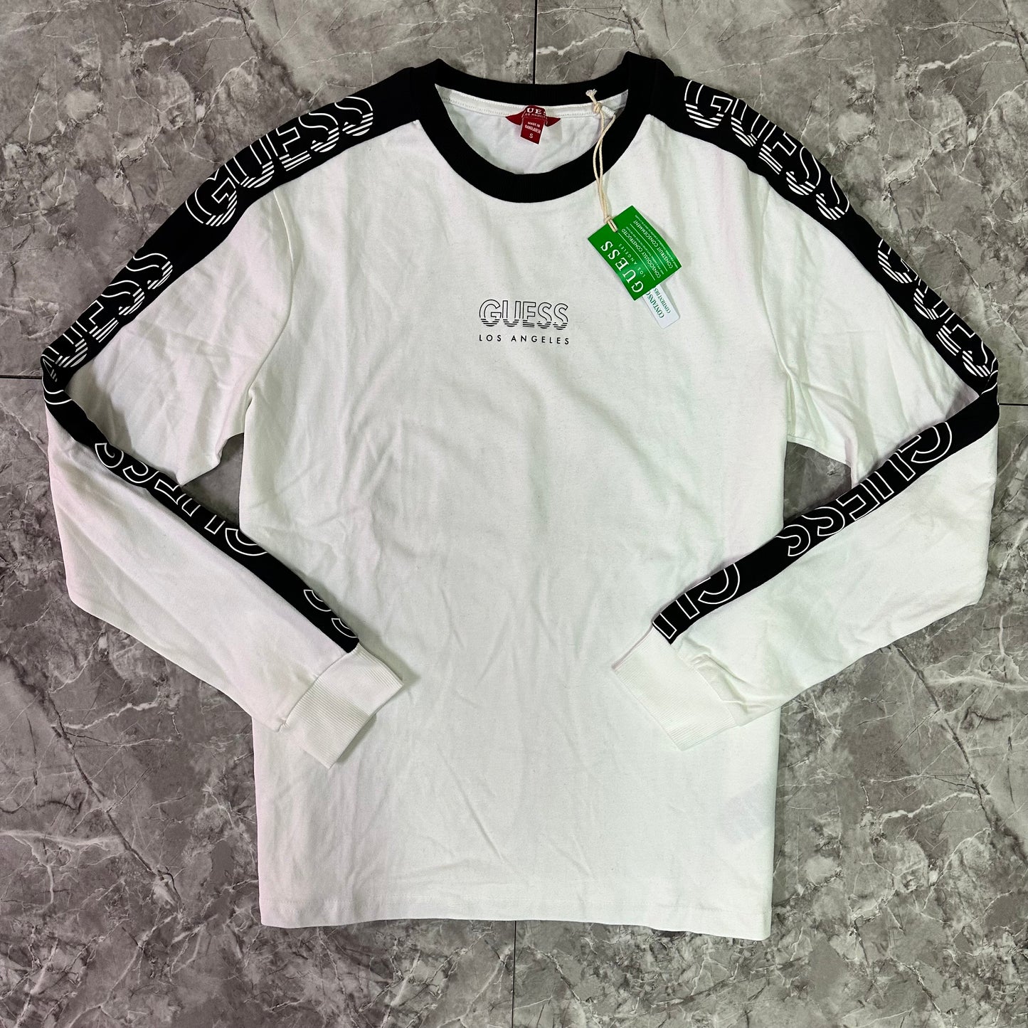 Polera Guess Manga Larga